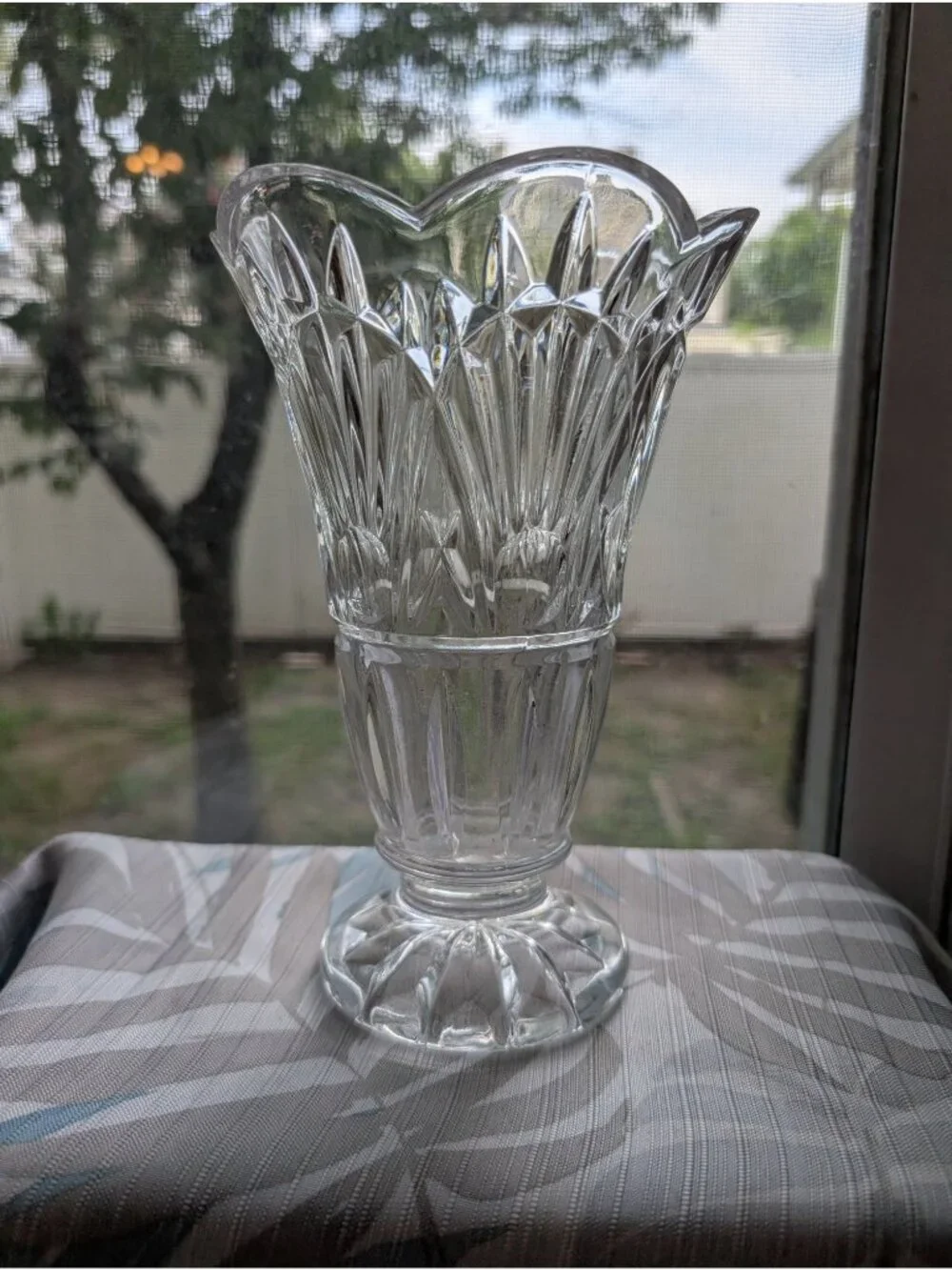 Shannon Lead Crystal Vase by Godinger Freedom Pattern 8